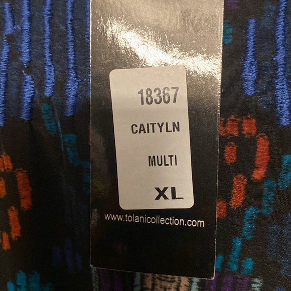 NWT Tolani Caitlyn Long Sleeve Top Size XL Color Black-Multi - Picture 3 of 13